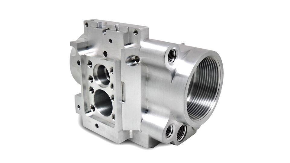 5-axis CNC milling and turning services - Robocon CNC India
